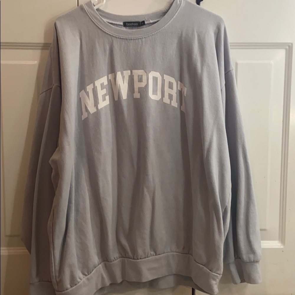 Sweatshirt